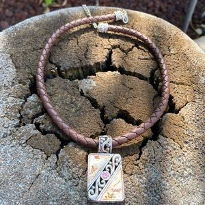 New W/O Tags Silver/Pink Choker Necklace